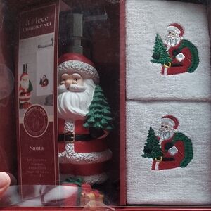 Santa Bathroom Accessory Set - Red and Green